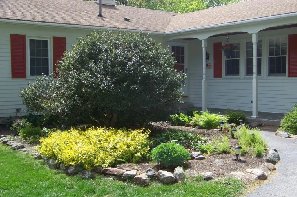19 James Avenue Sanford ME 04073