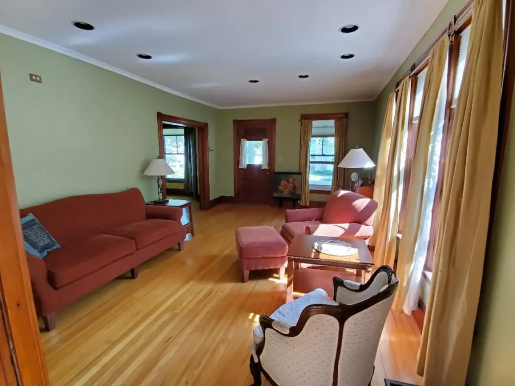 114 Lake Avenue Farmington ME 04938