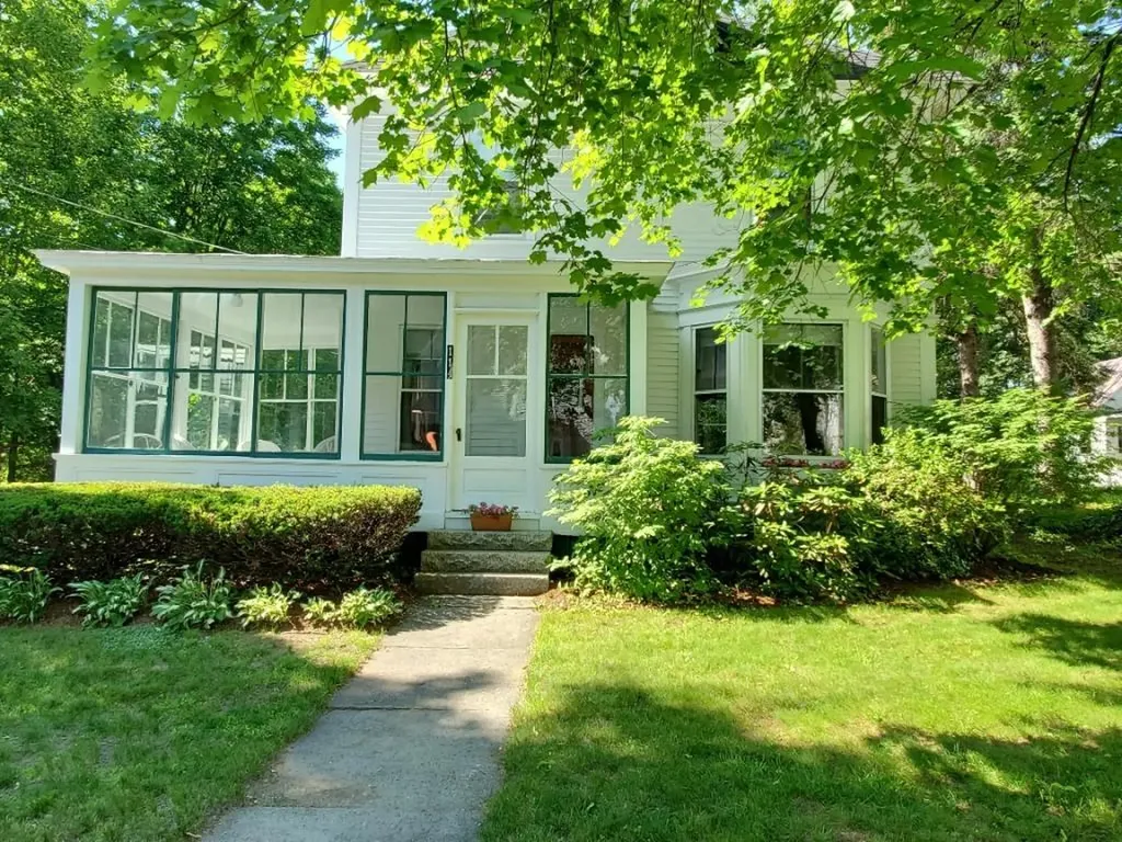 114 Lake Avenue Farmington ME 04938