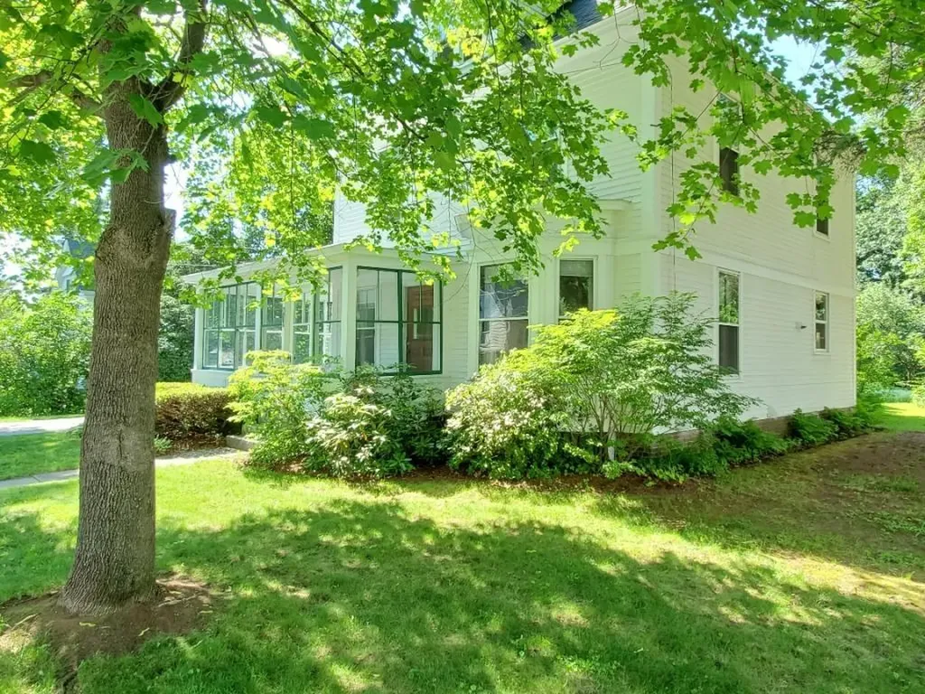 114 Lake Avenue Farmington ME 04938