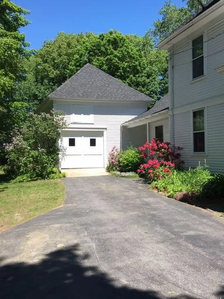 114 Lake Avenue Farmington ME 04938