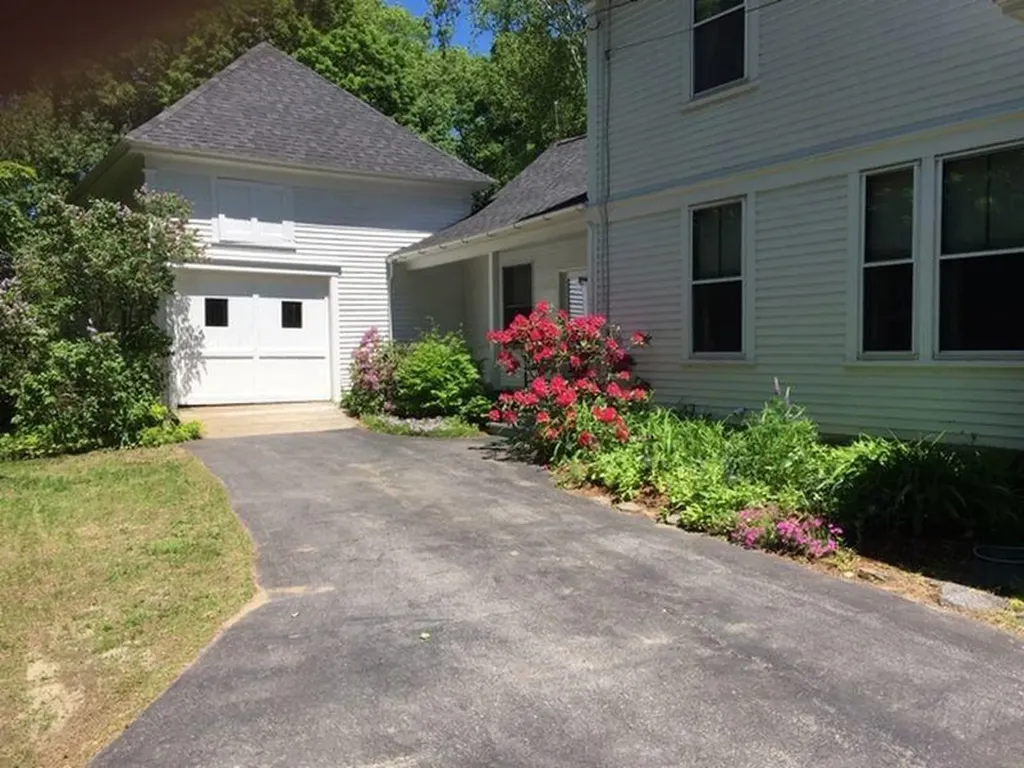 114 Lake Avenue Farmington ME 04938