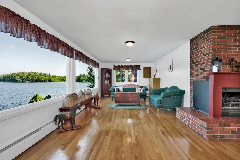 45 Sunset Road Falmouth ME 04105