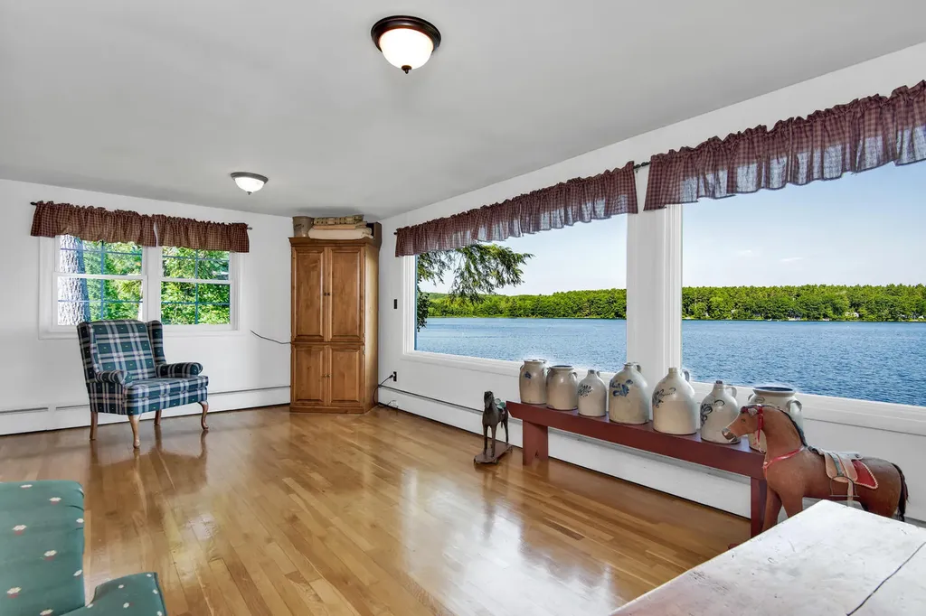 45 Sunset Road Falmouth ME 04105