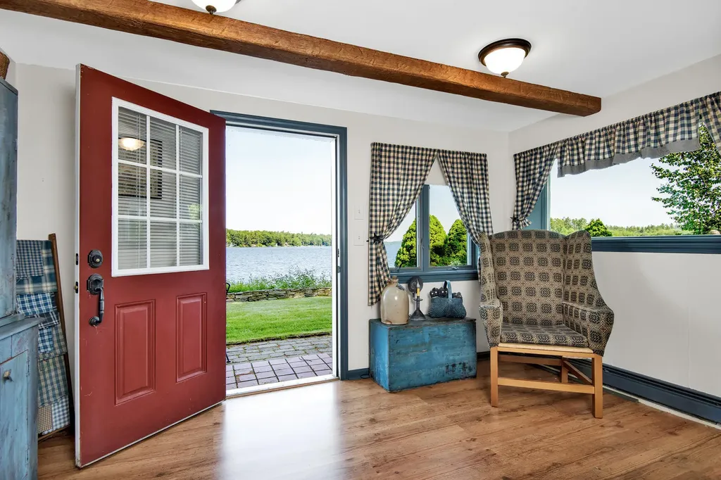 45 Sunset Road Falmouth ME 04105