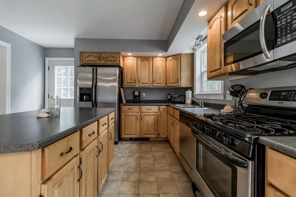 255 Arboretum Park Drive Warren ME 04864