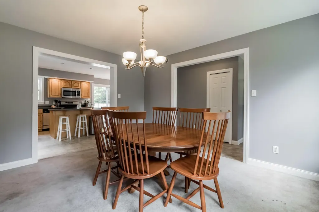 255 Arboretum Park Drive Warren ME 04864