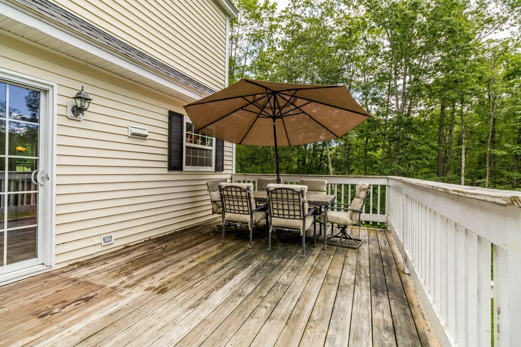 255 Arboretum Park Drive Warren ME 04864