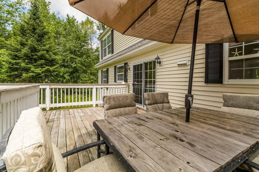 255 Arboretum Park Drive Warren ME 04864