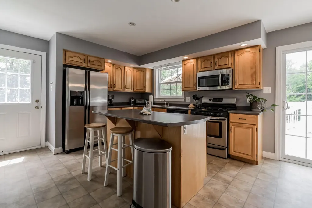 255 Arboretum Park Drive Warren ME 04864