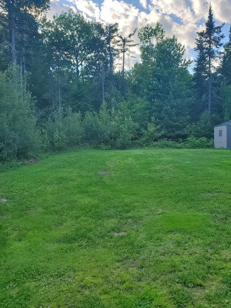 78 Victory Lane Glenburn ME 04401