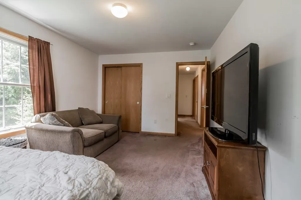10 Pen Bay Avenue Rockland ME 04841