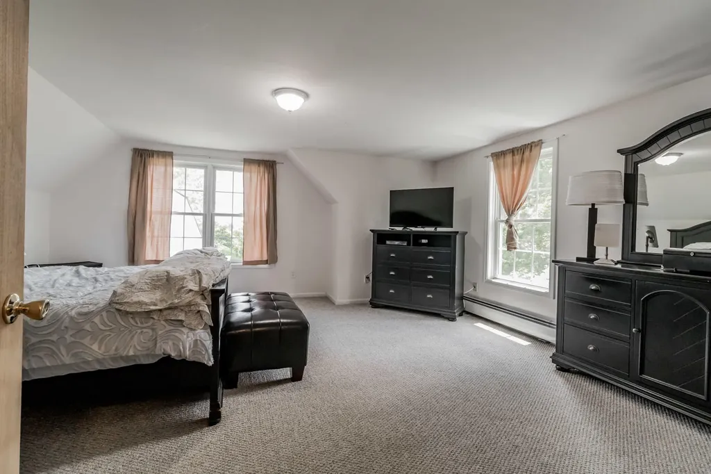 10 Pen Bay Avenue Rockland ME 04841