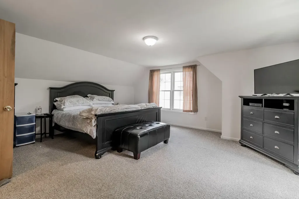 10 Pen Bay Avenue Rockland ME 04841