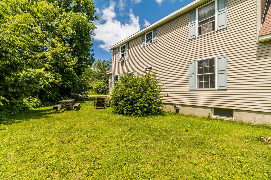 10 Pen Bay Avenue Rockland ME 04841