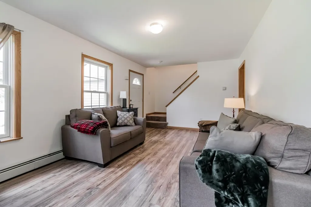 10 Pen Bay Avenue Rockland ME 04841