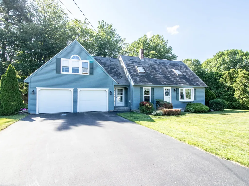 14 Alison Avenue Biddeford ME 04005
