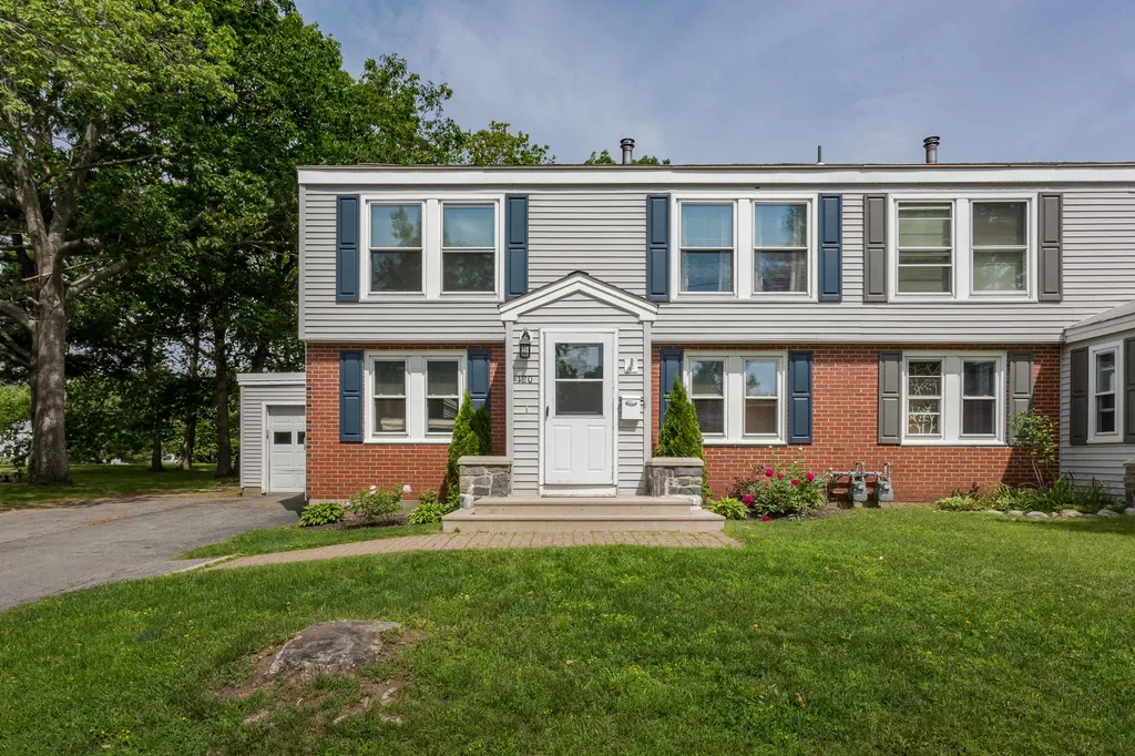 120 Columbia Avenue Brunswick ME 04011
