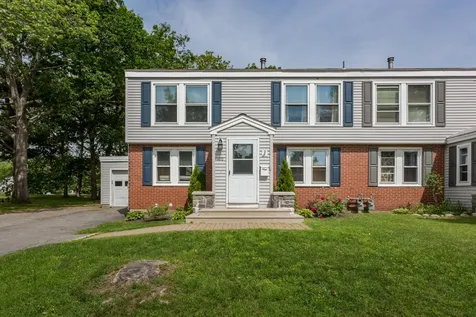 120 Columbia Avenue Brunswick ME 04011
