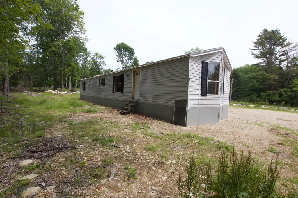 30 Quaco Road Deer Isle ME 04627