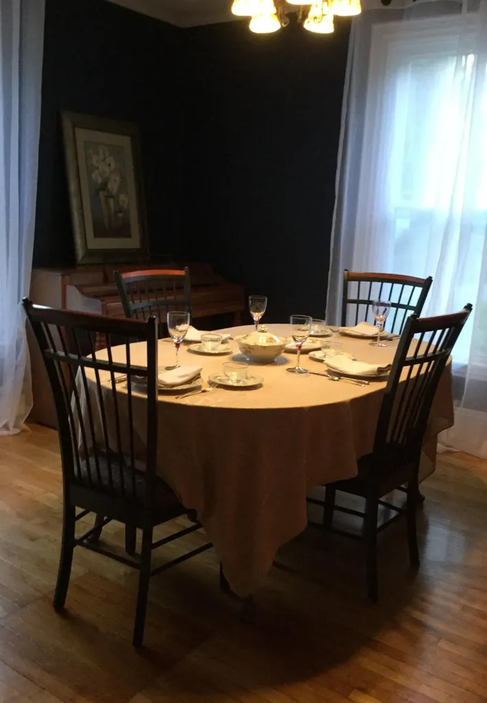 38 Pleasant Street Gardiner ME 04345