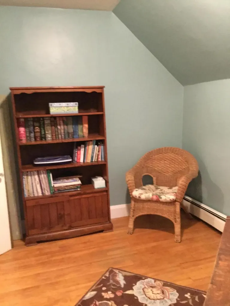 38 Pleasant Street Gardiner ME 04345