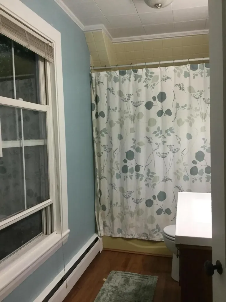 38 Pleasant Street Gardiner ME 04345