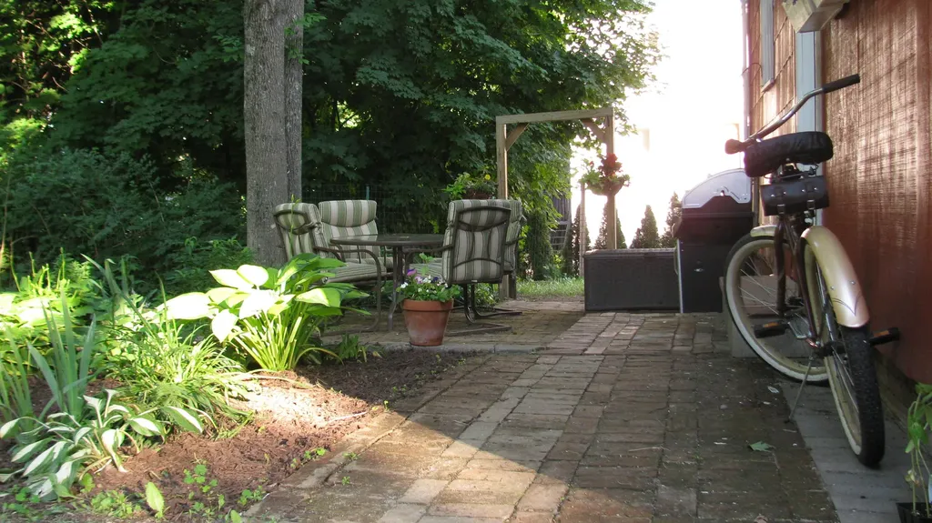 38 Pleasant Street Gardiner ME 04345