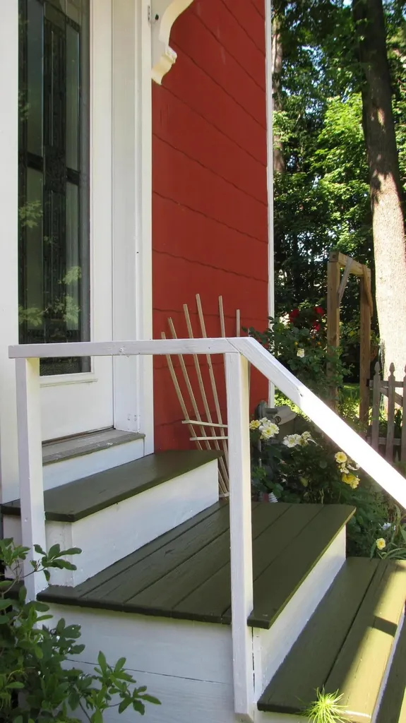 38 Pleasant Street Gardiner ME 04345