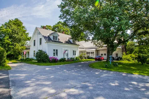 13 Oakland Road Belgrade ME 04917