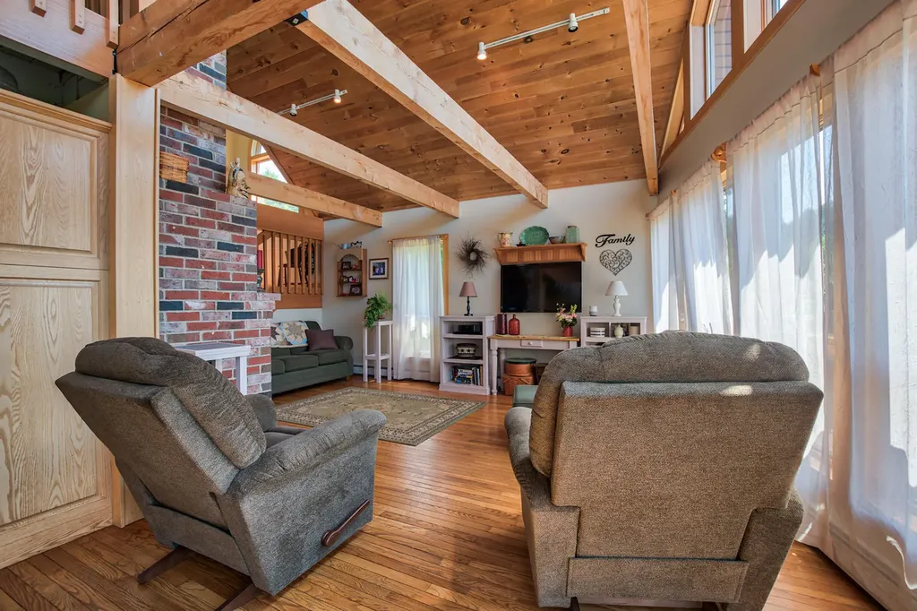 254 N Buckfield Road Buckfield ME 04220