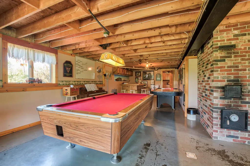 254 N Buckfield Road Buckfield ME 04220