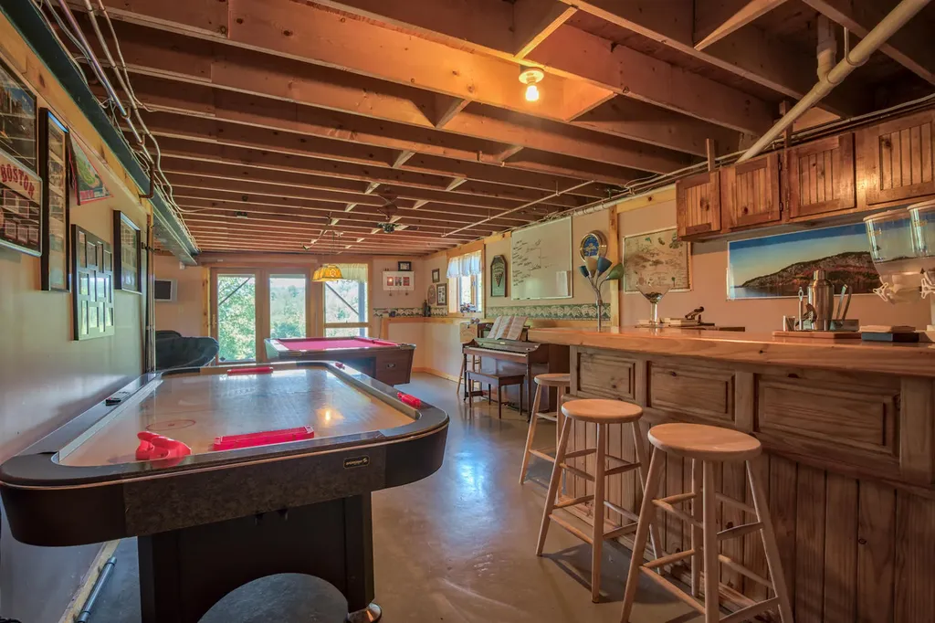 254 N Buckfield Road Buckfield ME 04220