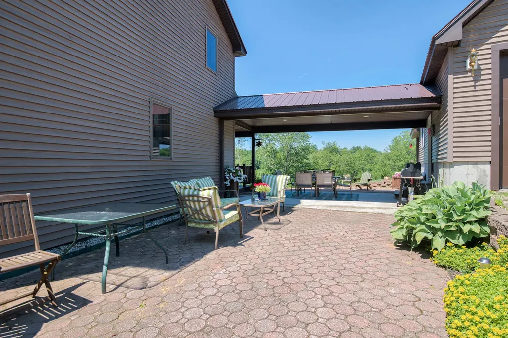 254 N Buckfield Road Buckfield ME 04220