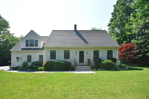21 Busque Boulevard Standish ME 04084