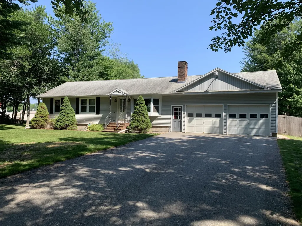 6 Woodside Avenue Saco ME 04072
