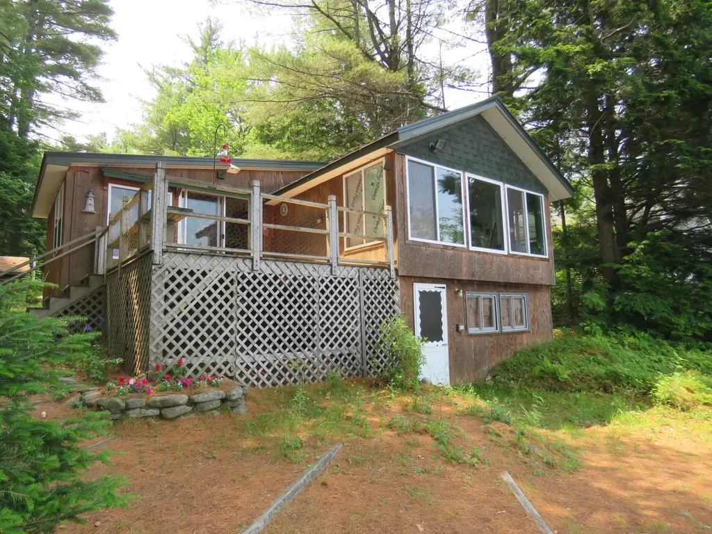 251 Scotts Point Road Clifton ME 04428