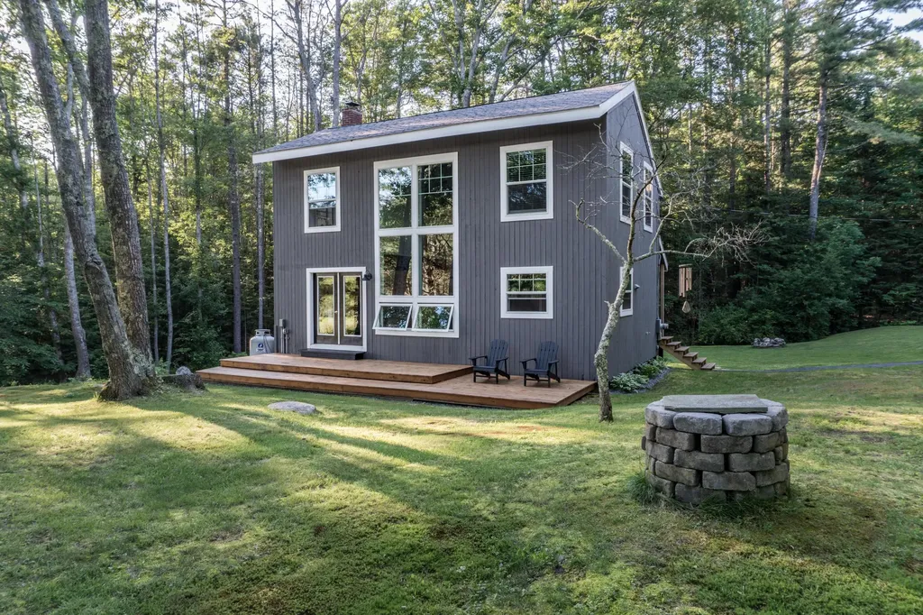 484 Mountain Road Woolwich ME 04579