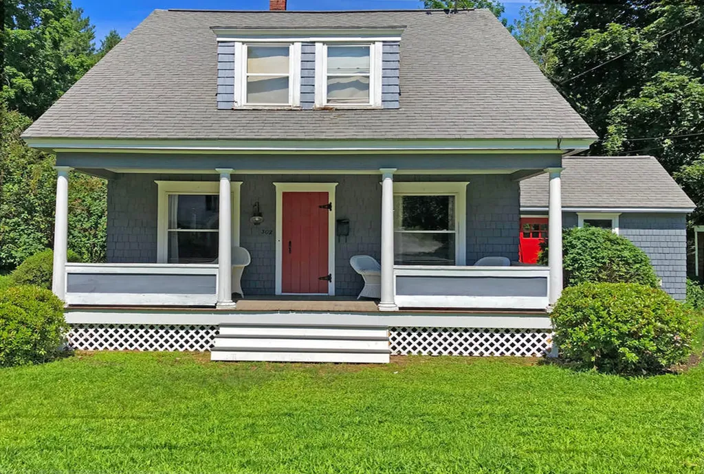 302 Webber Avenue Lewiston ME 04240
