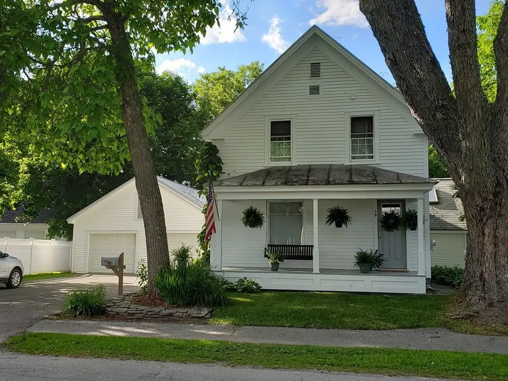 39 Hanover Street Skowhegan ME 04976