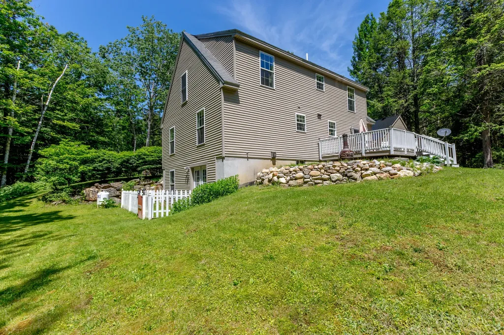 98 Youngs Point Road Wiscasset ME 04578