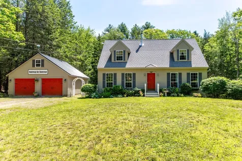 98 Youngs Point Road Wiscasset ME 04578