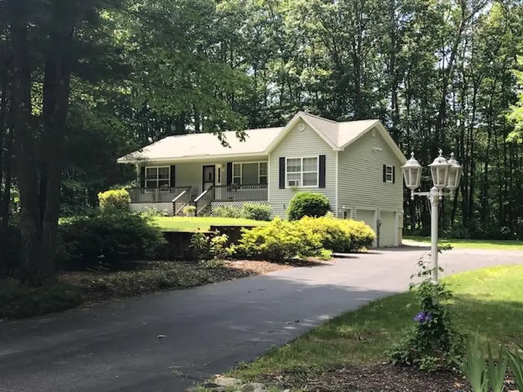 2 Westwoods Road Kennebunk ME 04043
