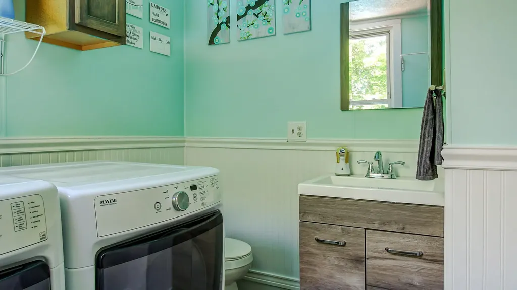 2 Goddard Street Bath ME 04530