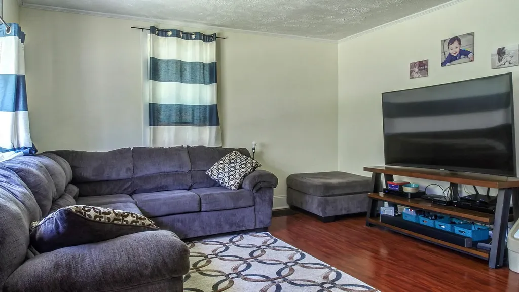 2 Goddard Street Bath ME 04530
