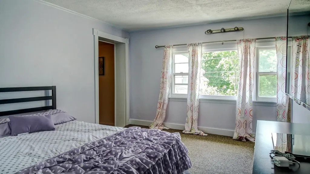 2 Goddard Street Bath ME 04530
