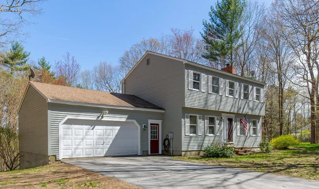 61 Park Road Windham ME 04062