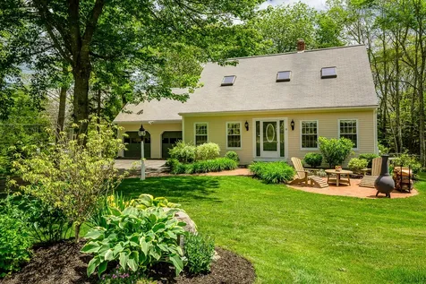 8 Yankee Way Boothbay ME 04544