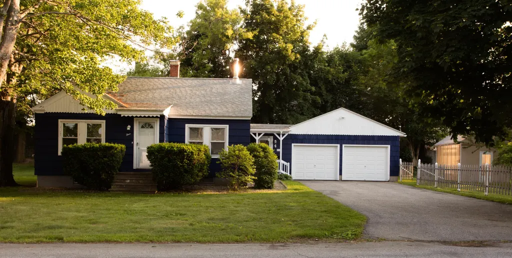 4 Hubert Street Biddeford ME 04005