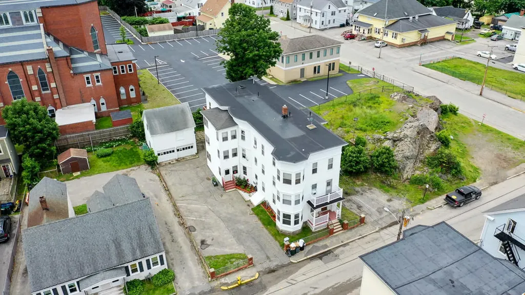 17 Cutts Street Biddeford ME 04005